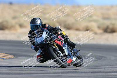 media/Feb-03-2024-SoCal Trackdays (Sat) [[767c60a41c]]/11-Turn 16 (2pm)/